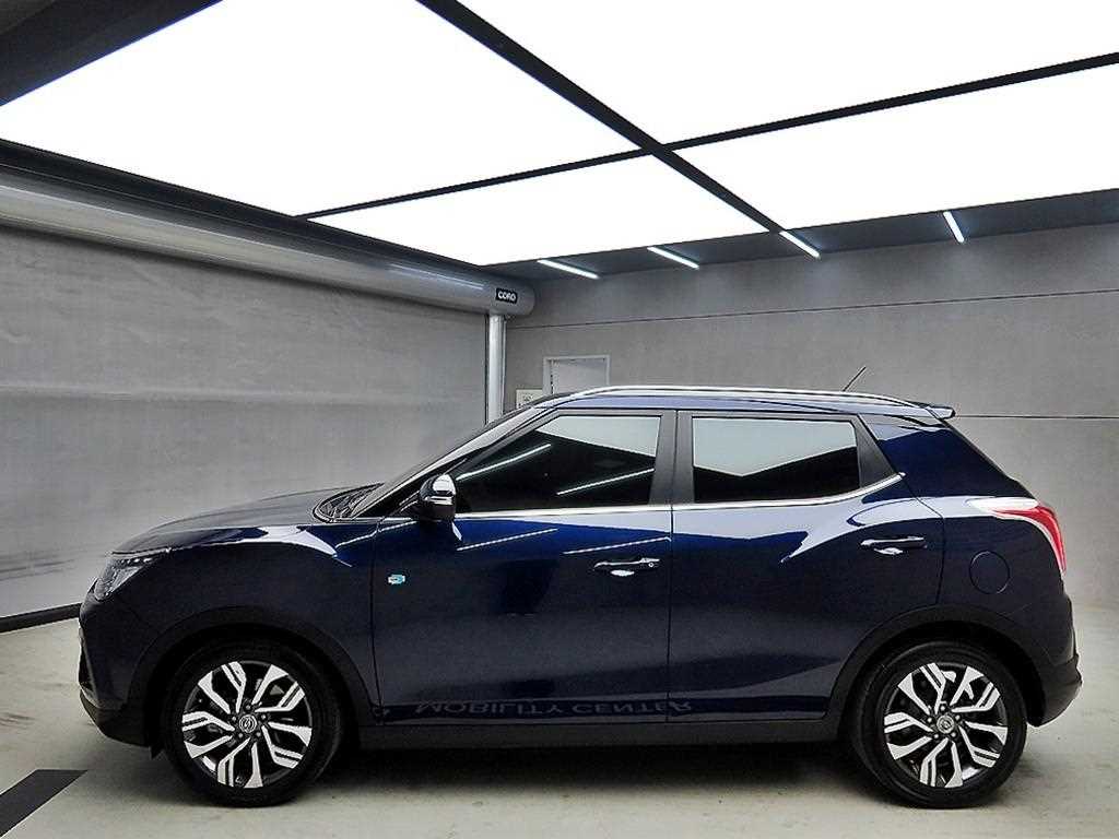 Ssangyong Tivoli - Vista 4