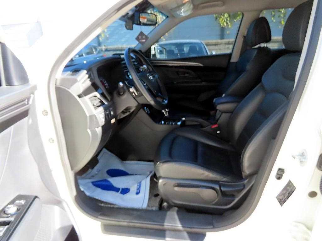 Ssangyong Korando - Vista 5