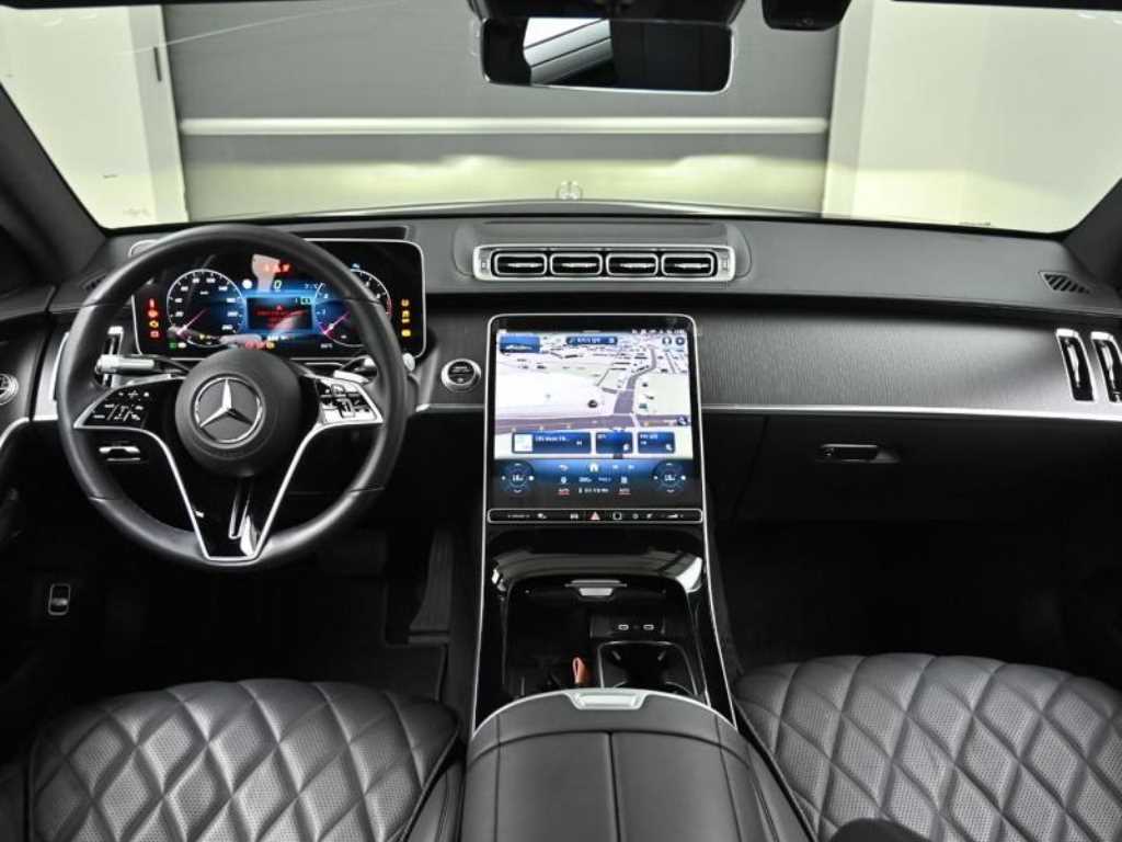 Mercedes Benz S Class - Vista 5
