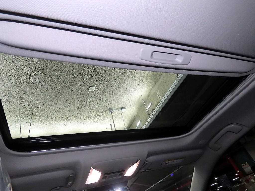 Toyota RAV4 2024 Gris - Importación desde Corea - HF Imports Iquique - Foto 15