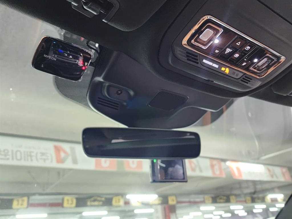 Lincoln Aviator - Vista 9