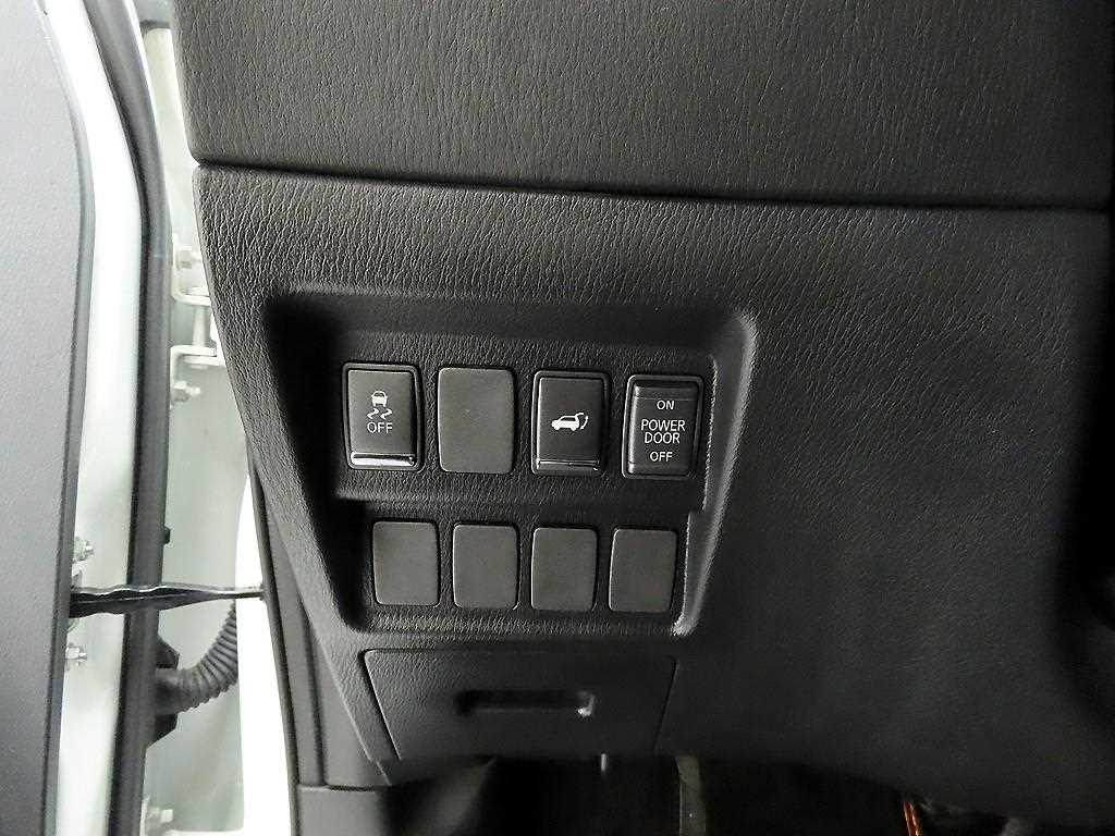 Infiniti QX - Vista 12