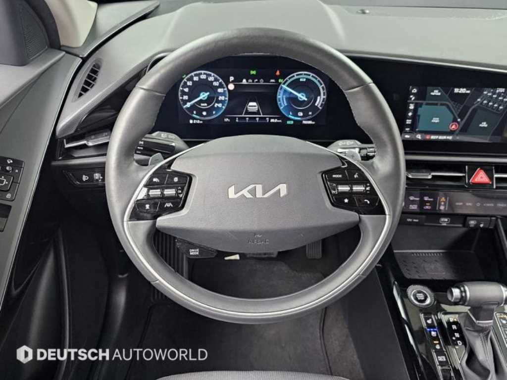 KIA Niro 2023 Verde - Importación desde Corea - HF Imports Iquique - Foto 13