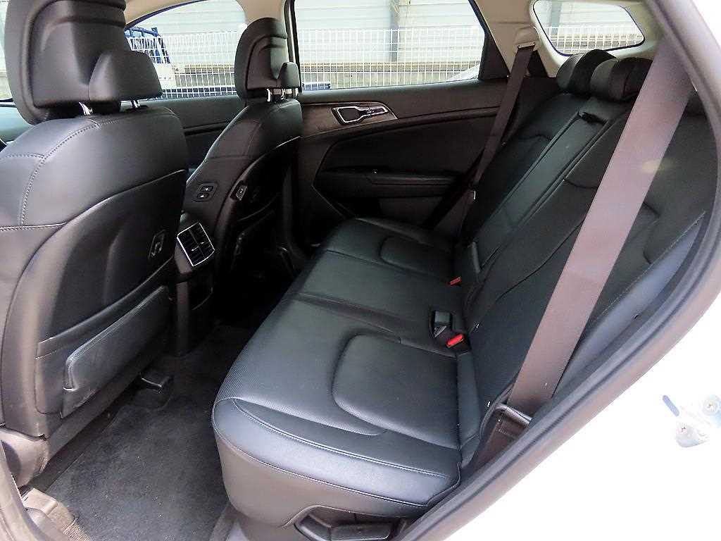 KIA Sportage - Vista 6