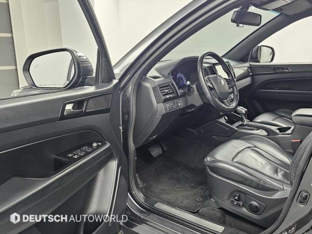 Ssangyong Rexton - Vista 7