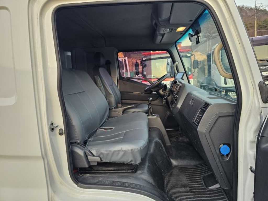 medium and large cargo Cargo 2016 Blanco - Importación desde Corea - HF Imports Iquique - Foto 14