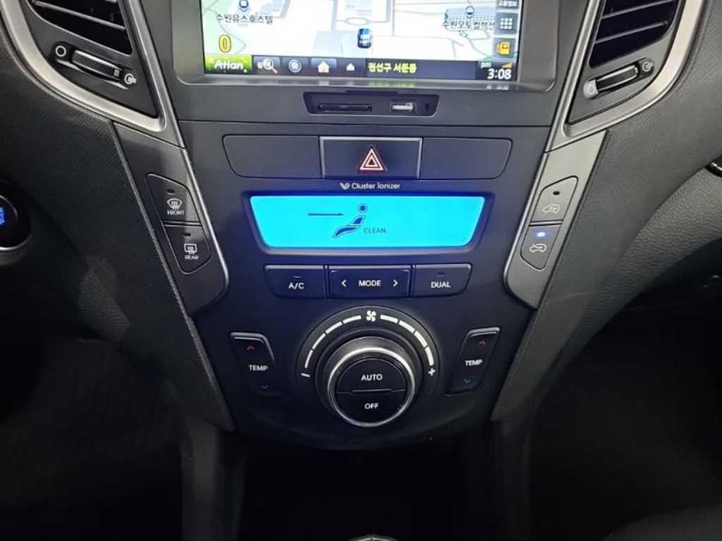 HYUNDAI Santa Fe - Vista 10