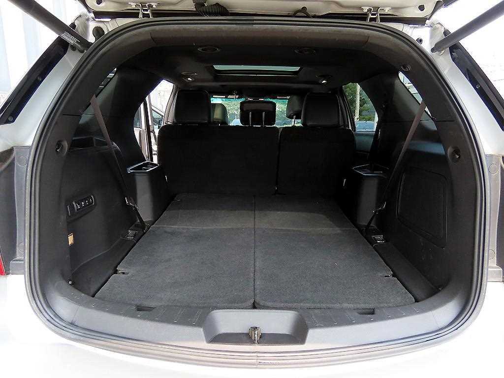 Ford Explorer 2015 Plateado - Importación desde Corea - HF Imports Iquique - Foto 17