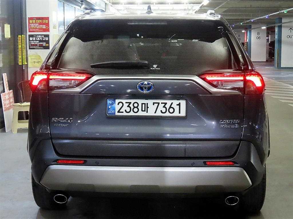 Toyota RAV4 - Vista 5