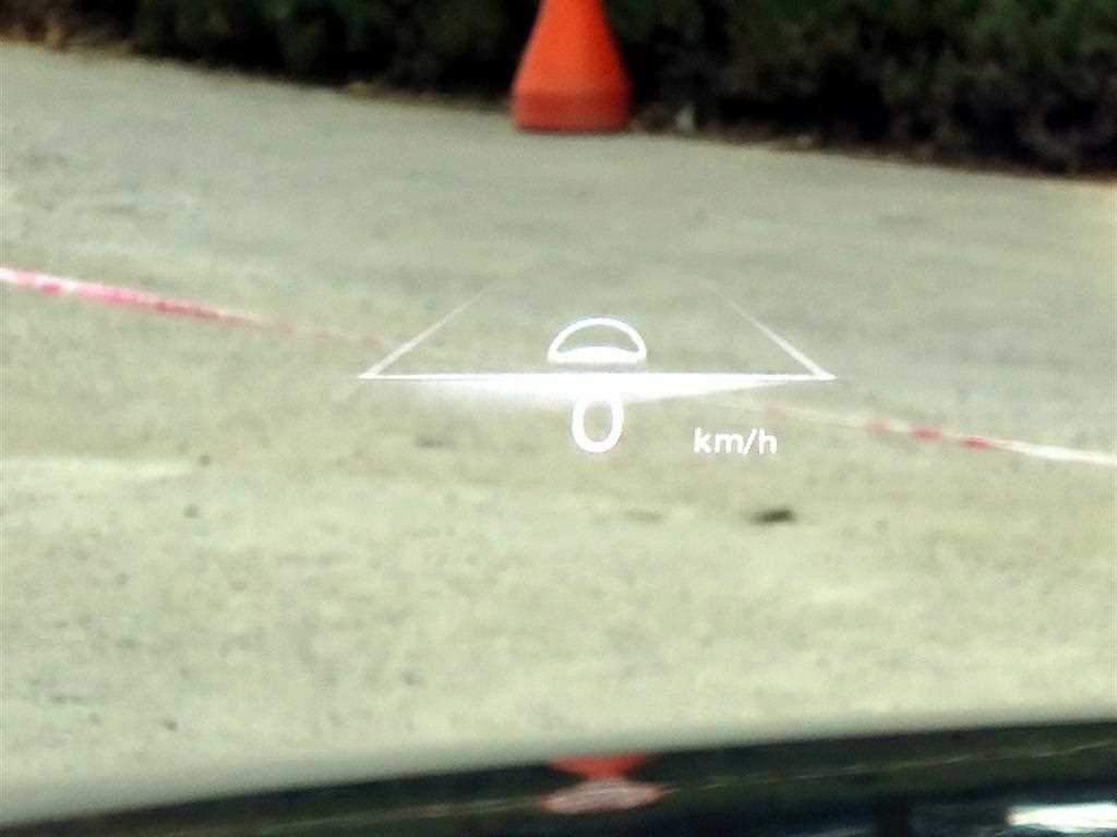 Genesis GV70 - Vista 10