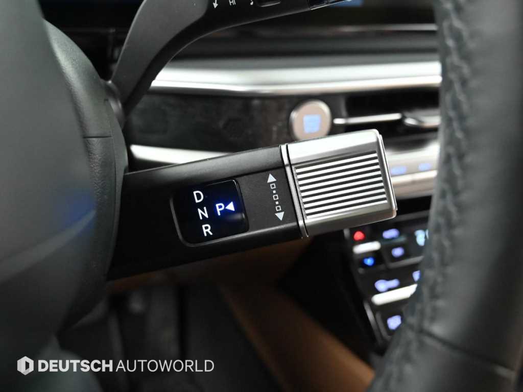 HYUNDAI Grandeur - Vista 9