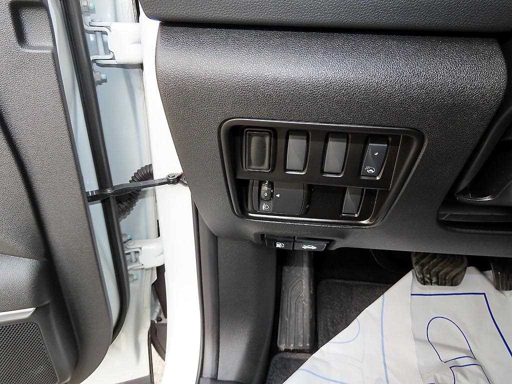 SAMSUNG QM6 - Vista 12