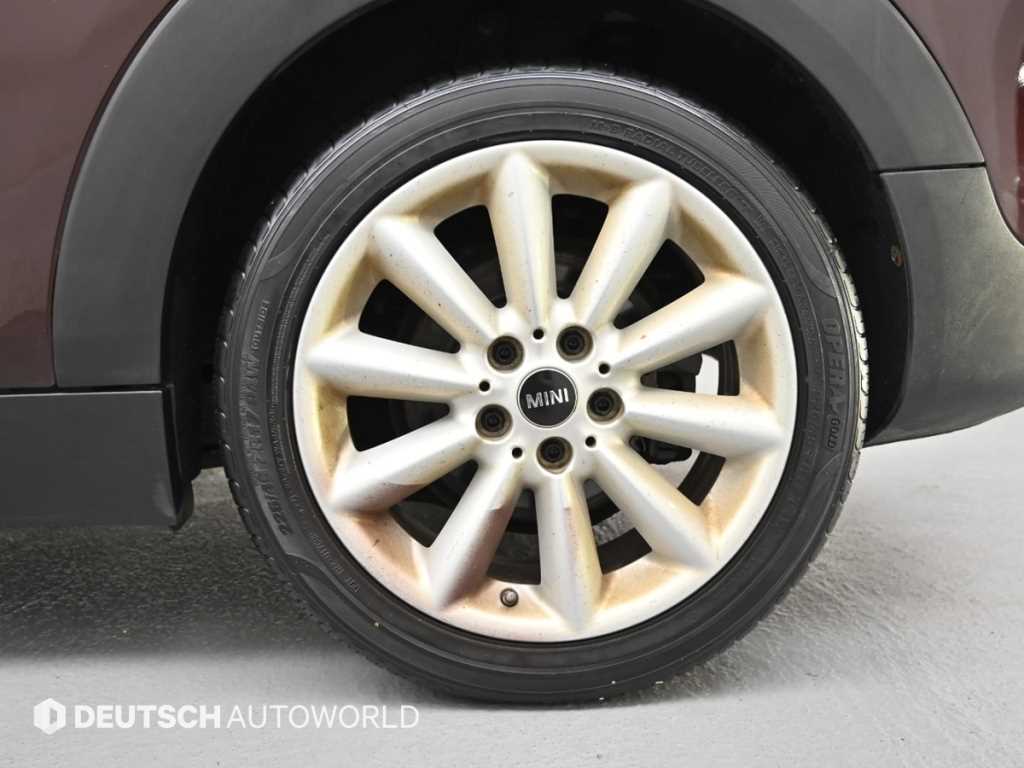 Mini Clubman - Vista 5