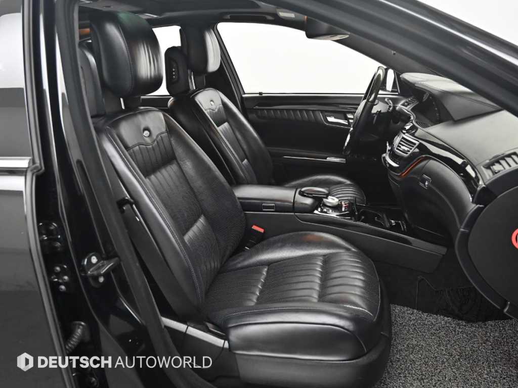 Mercedes Benz S Class - Vista 10