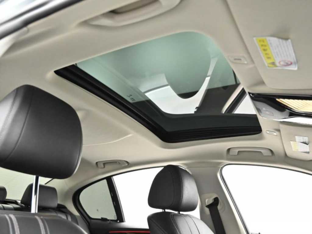 BMW 5 Series 2018 Gris - Importación desde Corea - HF Imports Iquique - Foto 18