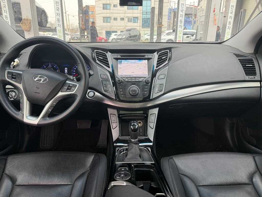 HYUNDAI i40 2013 Blanco - Importación desde Corea - HF Imports Iquique - Foto 16