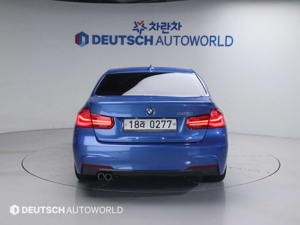 BMW 3 series - Vista 4