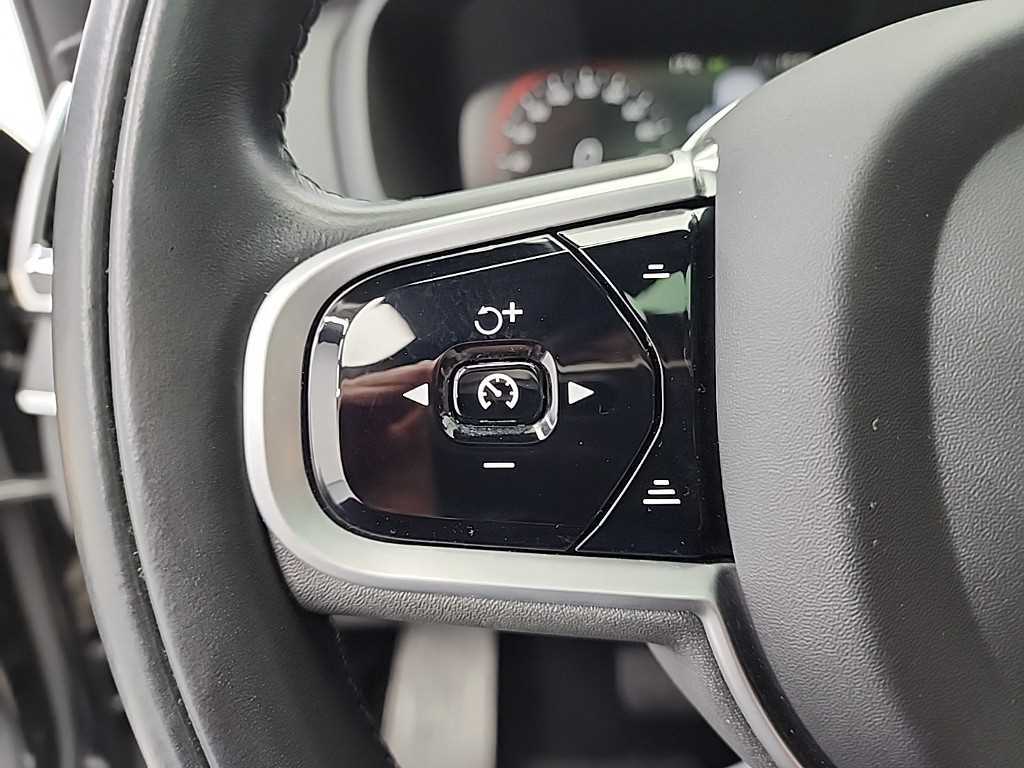 Volvo XC90 2021 Negro - Importación desde Corea - HF Imports Iquique - Foto 18