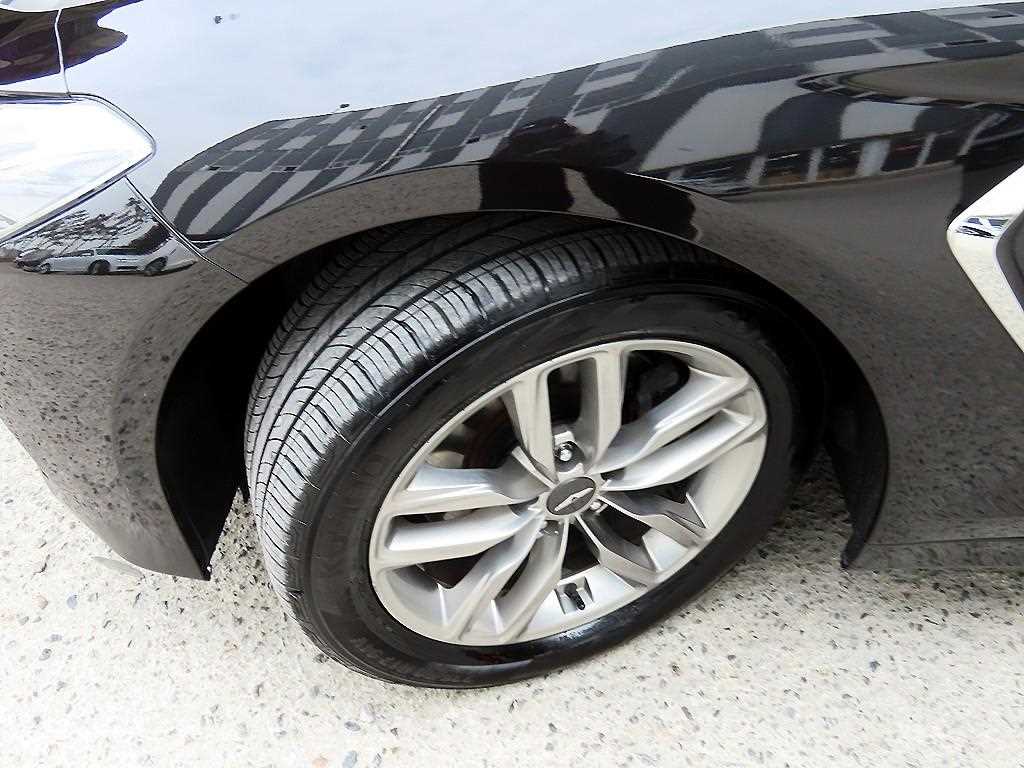 Genesis G70 2018 Negro - Importación desde Corea - HF Imports Iquique - Foto 20