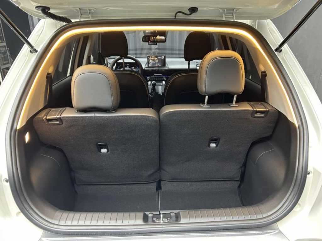 HYUNDAI Casper - Vista 7