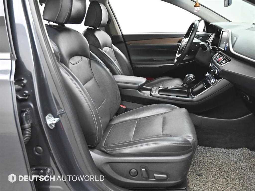 HYUNDAI Grandeur - Vista 10