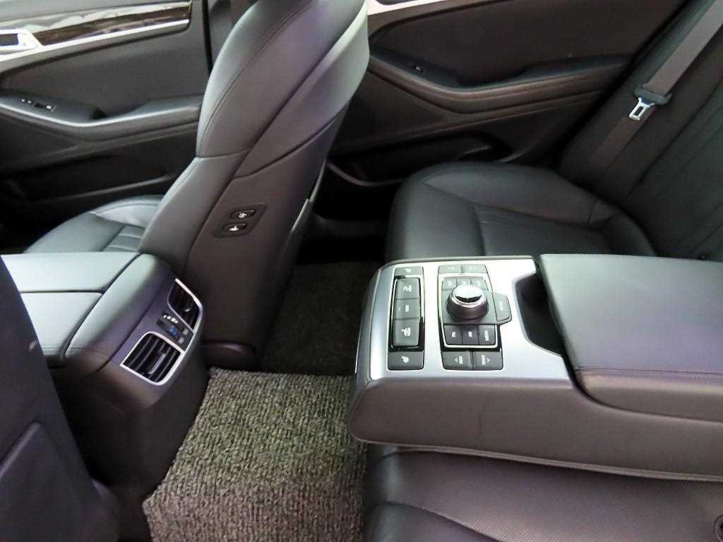 Genesis G80 2018 Negro - Importación desde Corea - HF Imports Iquique - Foto 17