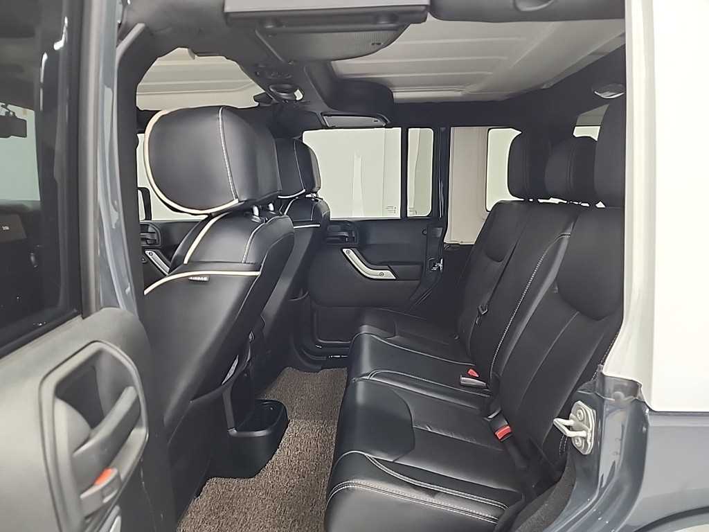 Jeep Wrangler - Vista 12