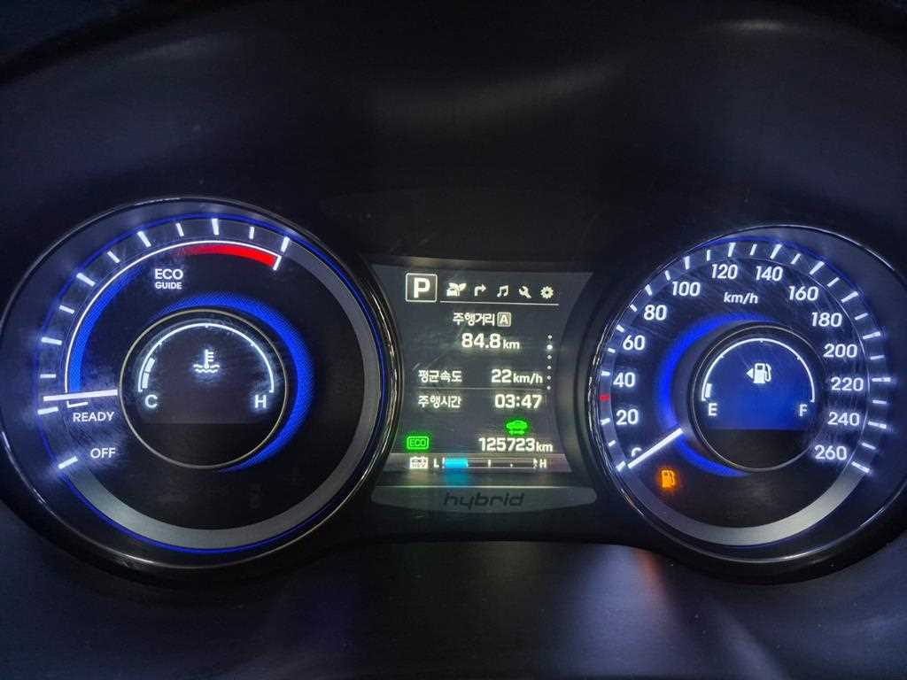 HYUNDAI Grandeur 2016 Negro - Importación desde Corea - HF Imports Iquique - Foto 13