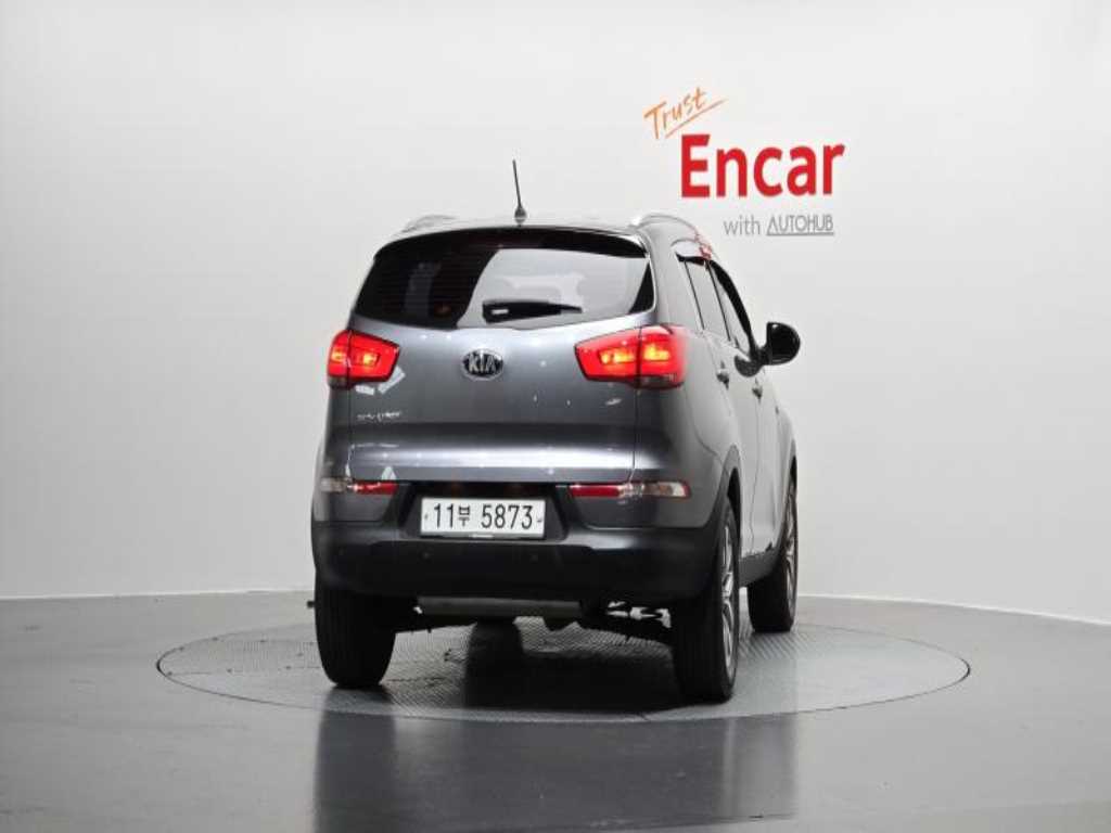 KIA Sportage - Vista 9