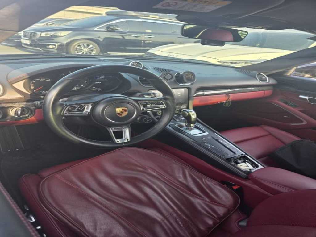 Porsche 718 - Vista 6