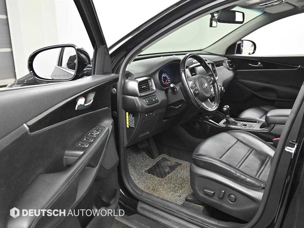 KIA Sorento - Vista 12