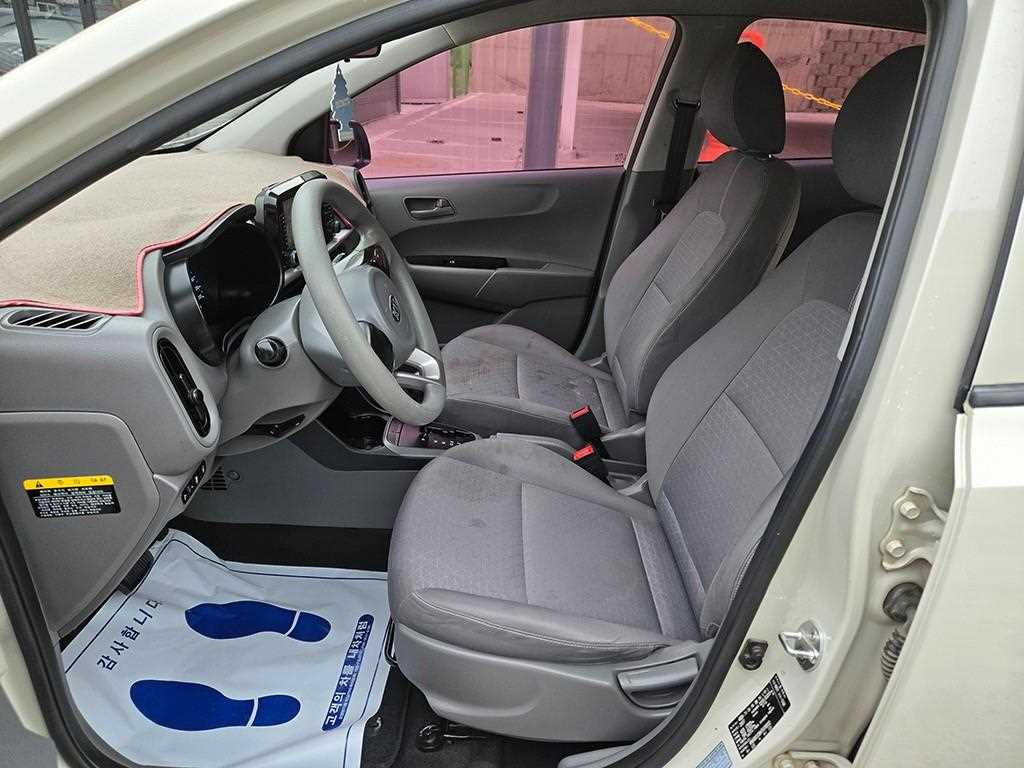 KIA Morning - Vista 5