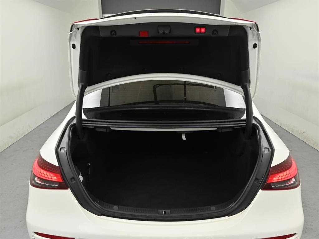 Mercedes Benz E class 2021 Blanco - Importación desde Corea - HF Imports Iquique - Foto 19