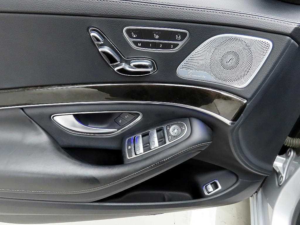 Mercedes Benz S Class - Vista 11