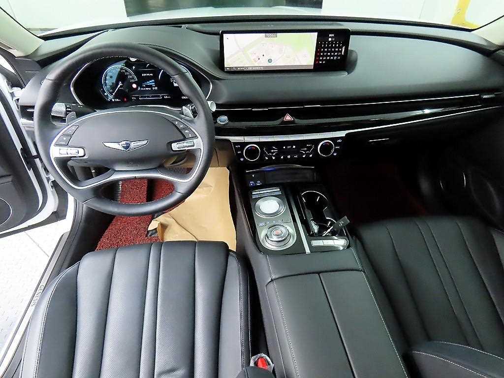 Genesis G80 - Vista 7