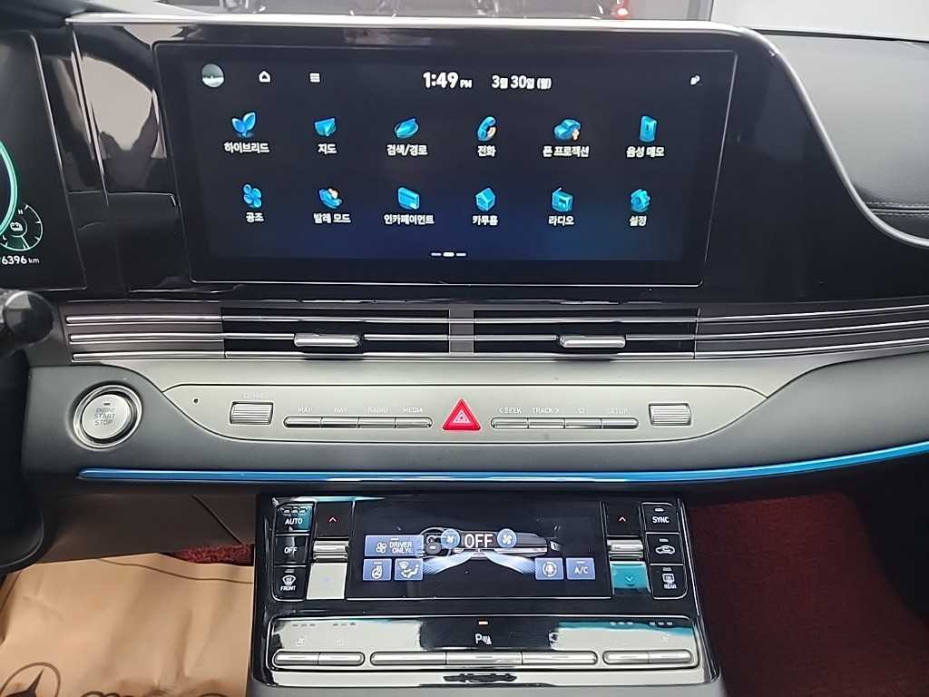 HYUNDAI Grandeur - Vista 10