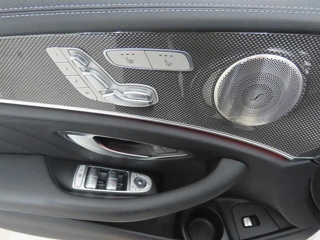 Mercedes Benz E class - Vista 9