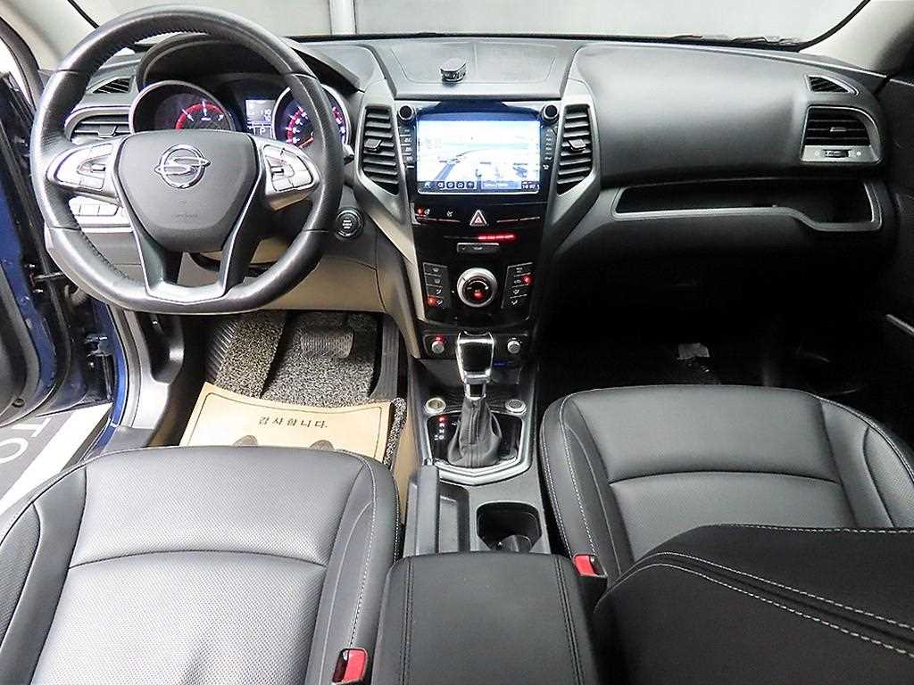 Ssangyong Tivoli - Vista 7