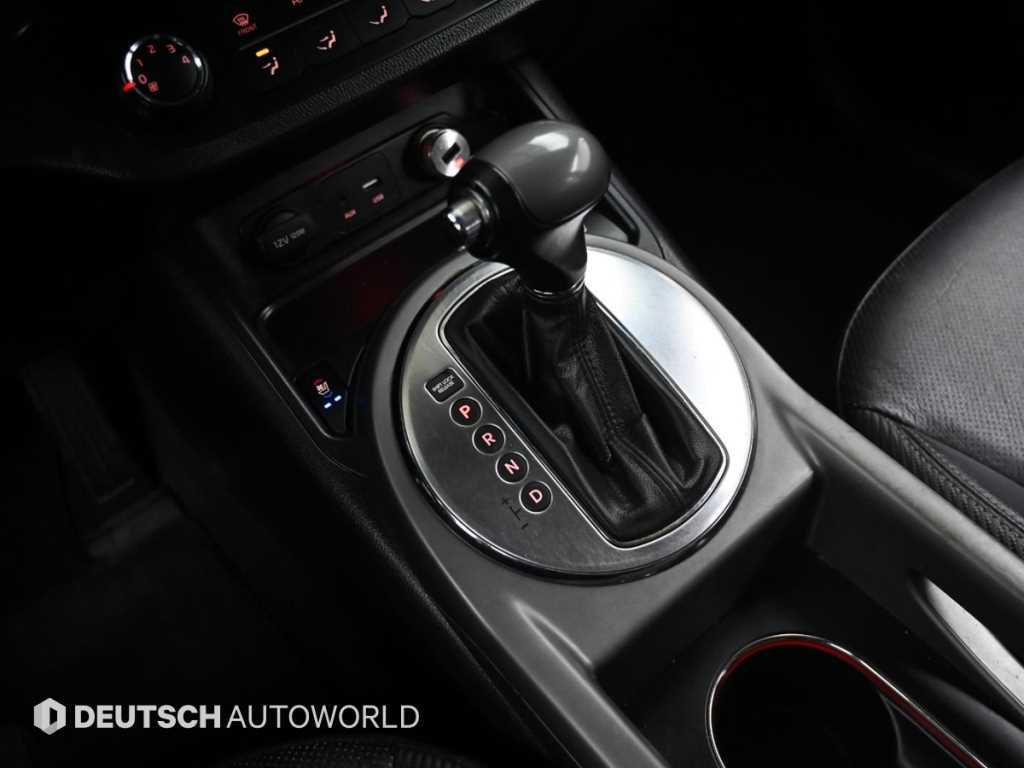 KIA Sportage - Vista 9