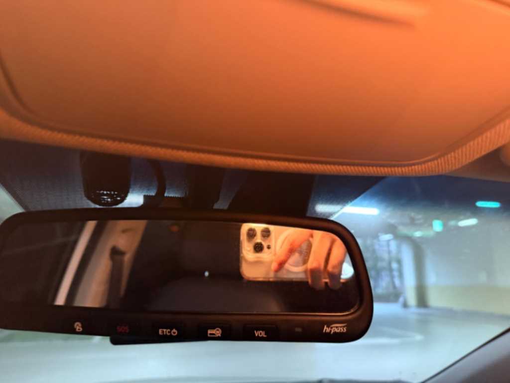 HYUNDAI Avante - Vista 8