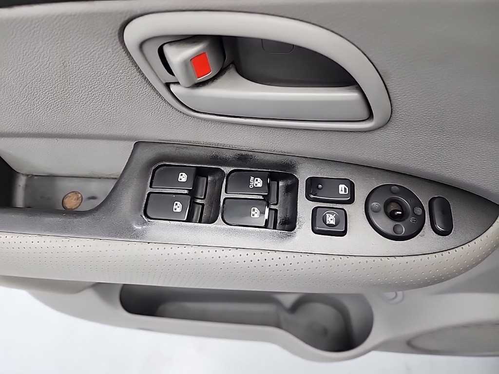 KIA Carens 2008 Plateado - Importación desde Corea - HF Imports Iquique - Foto 13