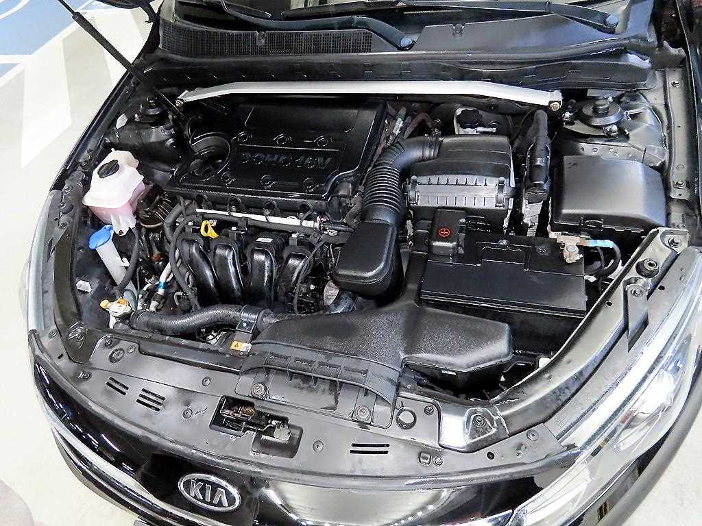 KIA K5 2012 Negro - Importación desde Corea - HF Imports Iquique - Foto 18