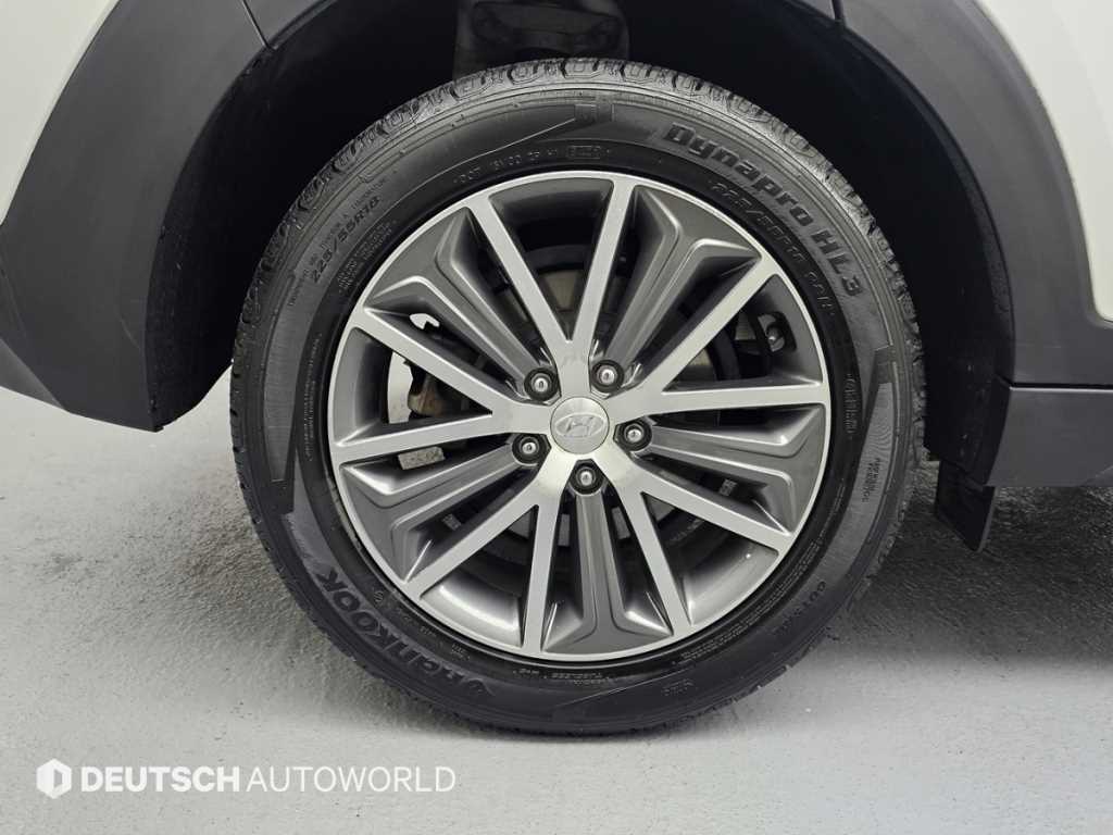 HYUNDAI Tucson - Vista 5