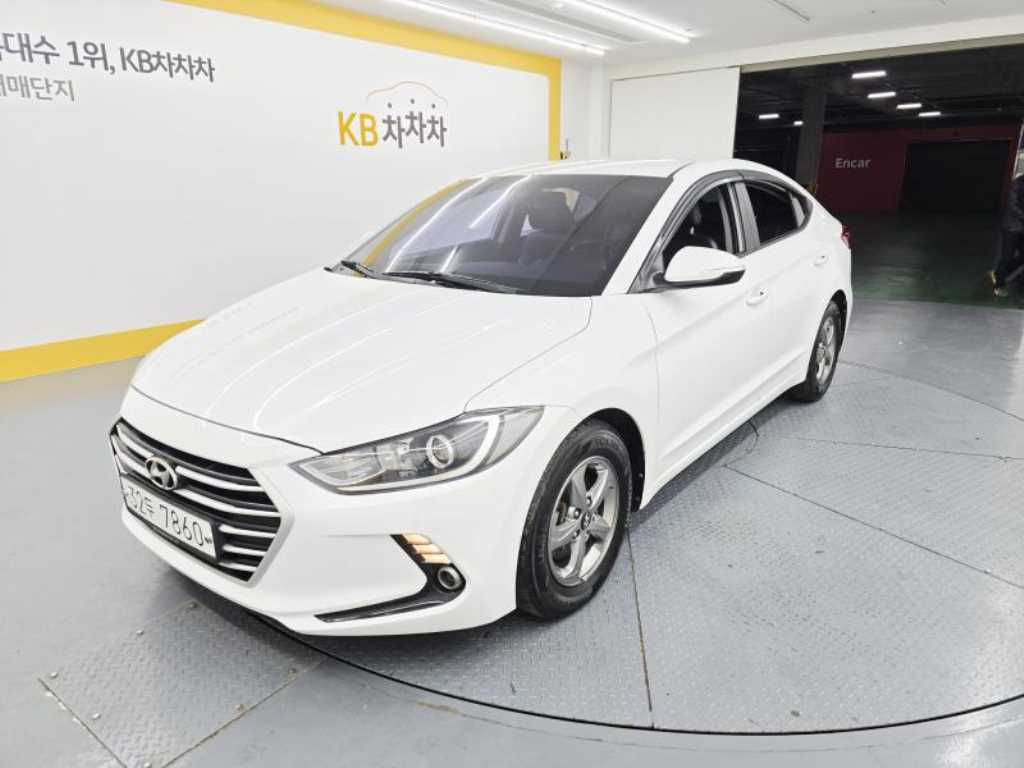 HYUNDAI Avante 2017 Blanco - Importación desde Corea - HF Imports Iquique - Foto 1