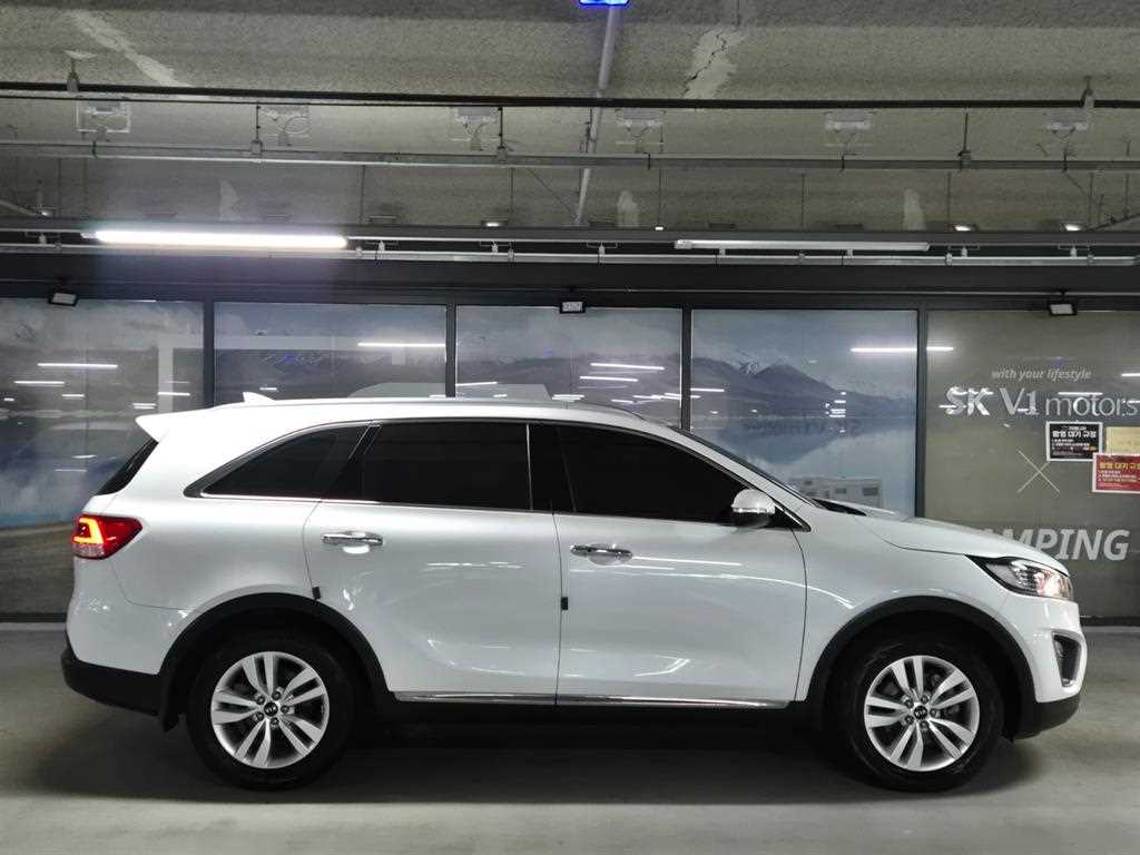 KIA Sorento - Vista 3