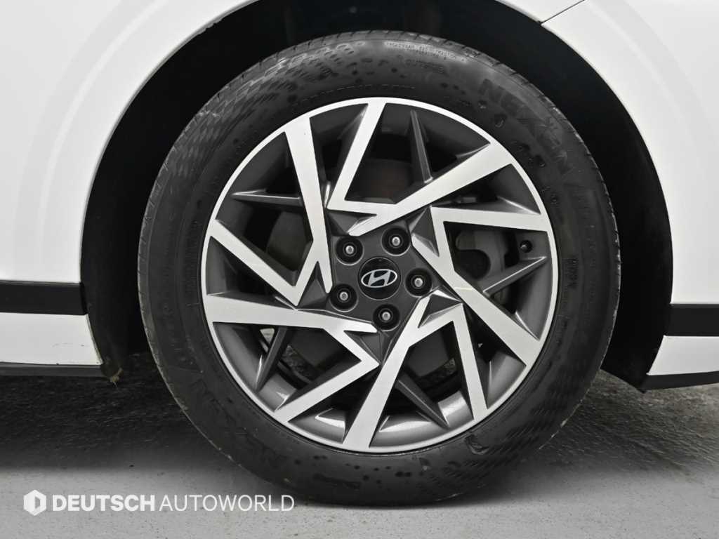 HYUNDAI Grandeur - Vista 5