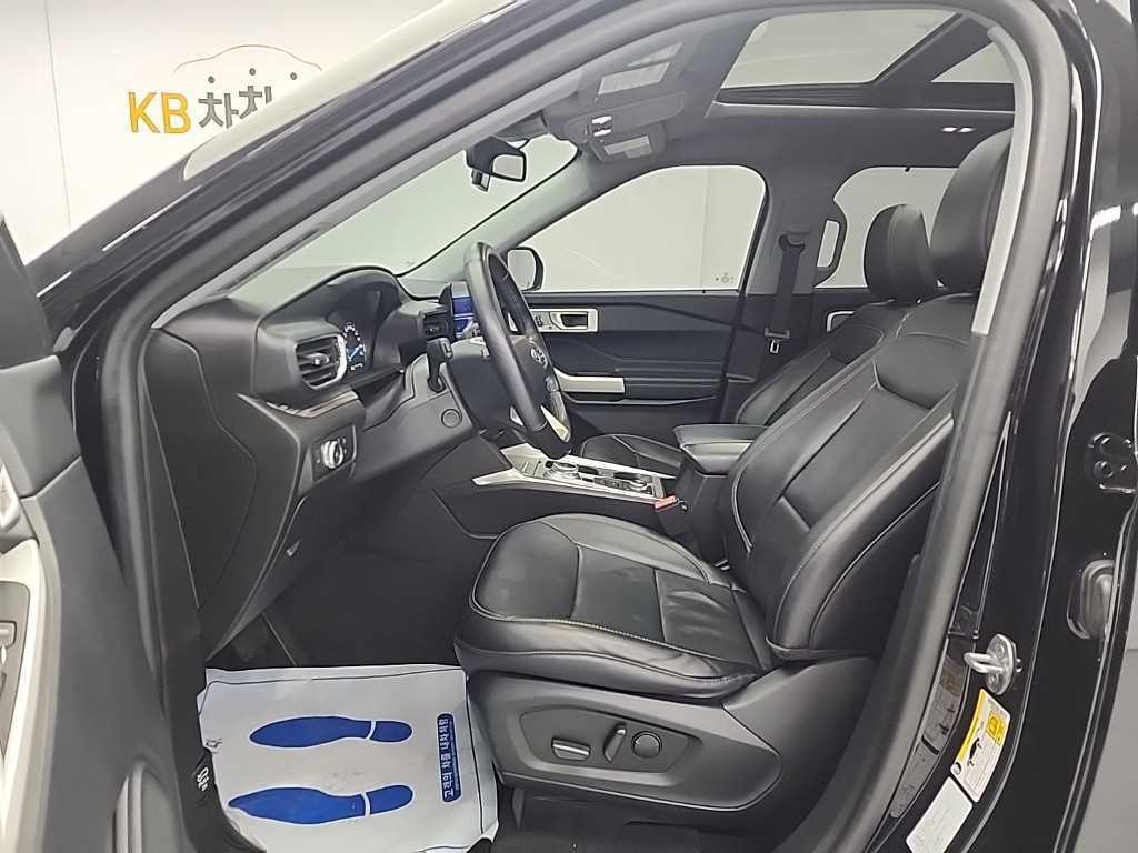 Ford Explorer - Vista 11