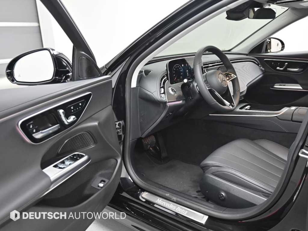 Mercedes Benz E class - Vista 11