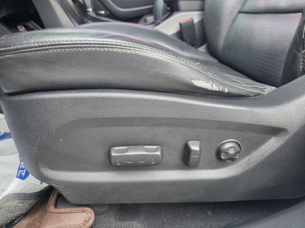 HYUNDAI Santa Fe - Vista 11