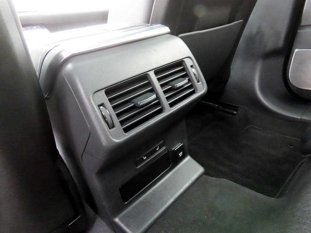 Land Rover Range Rover Bella 2019 Blanco - Importación desde Corea - HF Imports Iquique - Foto 14